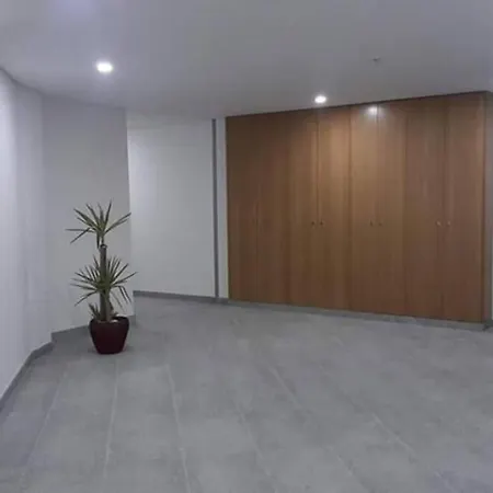 아파트 Alojamento Local - - An *